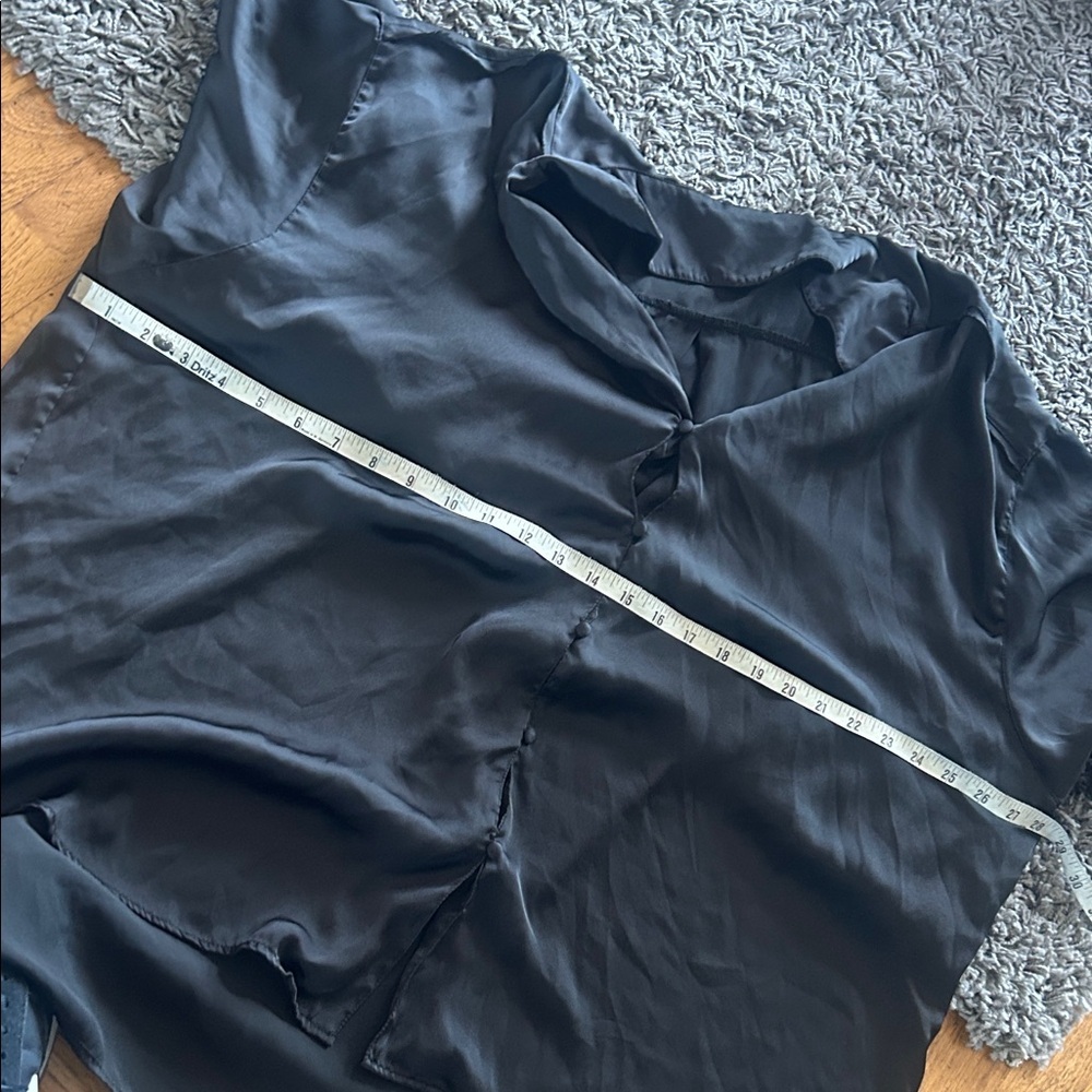 Intimately Free People Black Women's Silky Satin Button-Front Blouse Size Large - Picture 7 of 10